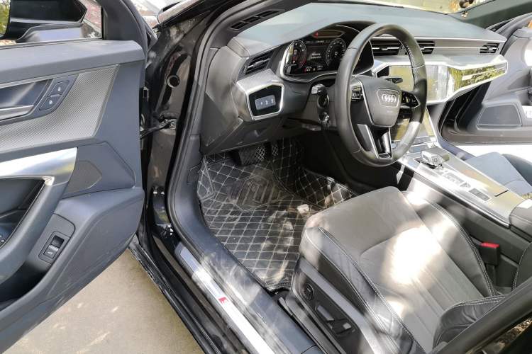 Used Audi A6L 2020 40 TFSI Luxury Dynamic Edition Driver Seat