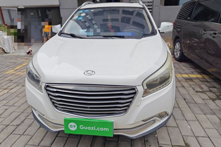 Used Huatai Santa Fe 2016 1.5T Gasoline Automatic Two-Wheel Drive i3 Model with Smart Features
