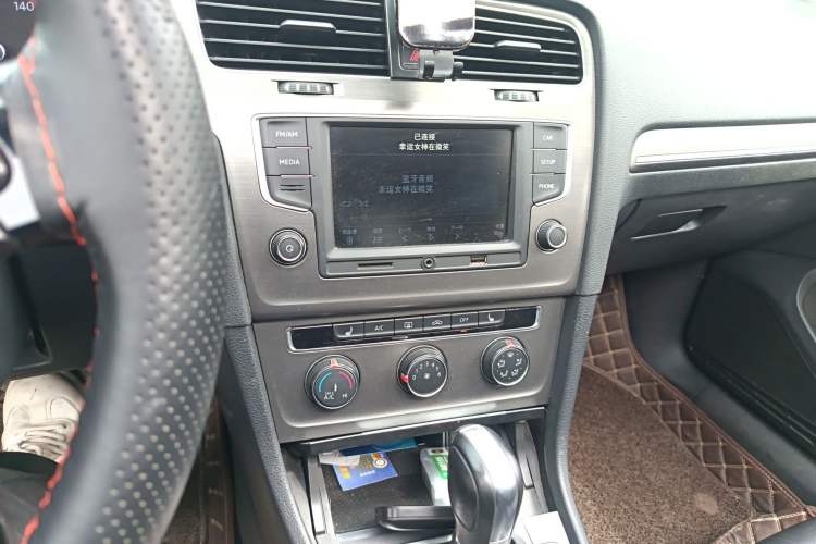 Used Volkswagen Golf 2016 230TSI Automatic Luxury Version