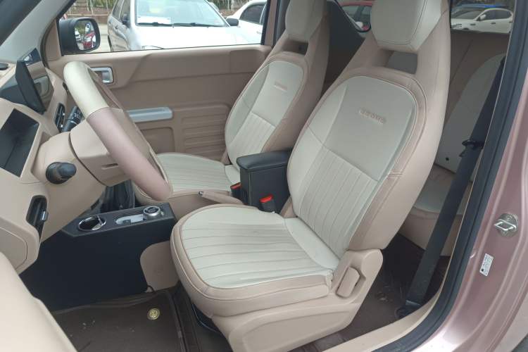 Used Geely Galaxy Panda 2023 Panda Mini 200km Endurance Bear
