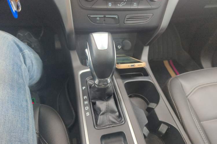 Used Ford Kuga 2019 EcoBoost 180 Two-Wheel-Drive Platinum Edition China VI Standard
