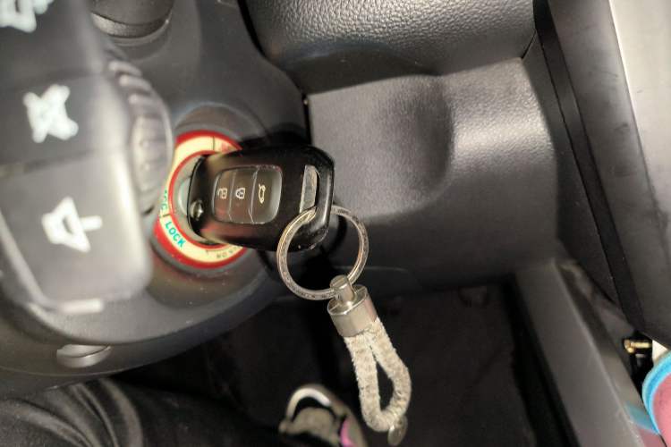 Used Renault Kadjar 2017 2.0L Two-Wheel Drive Fashion Edition
