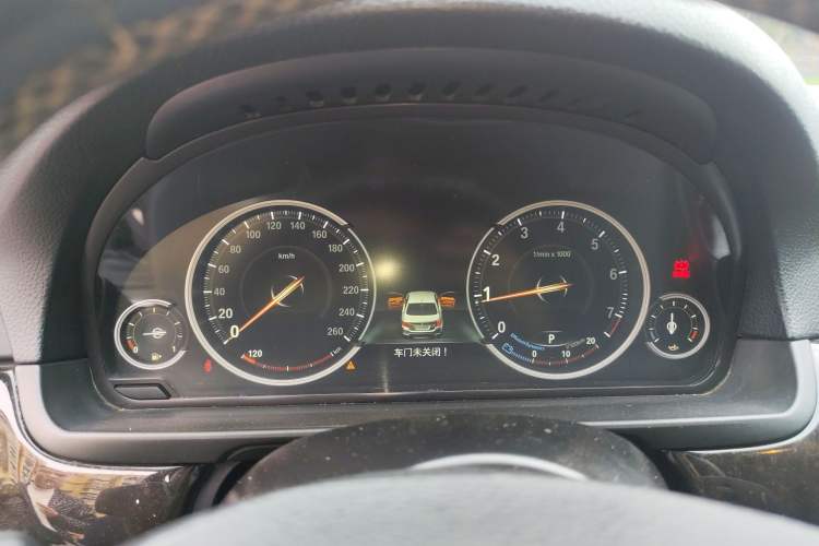 Used BMW 5 Series 2017 528Li Leading Model
