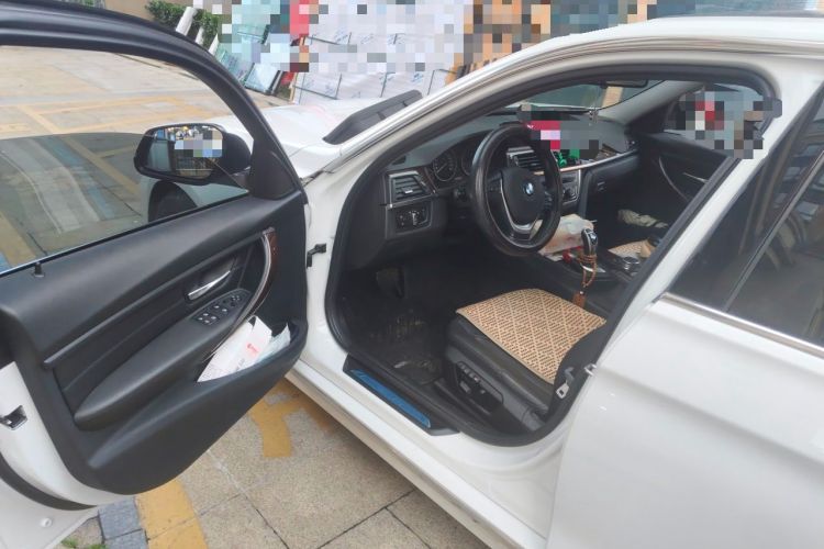 Used BMW 3 Series 2015 320Li Luxury Design Package Premium Edition
