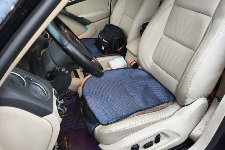 Used Volkswagen Tiguan 2012 1.8TSI Automatic Two-Wheel Drive Elite Edition Left Front Seat