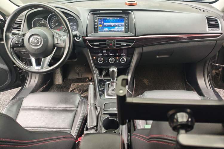 Used Mazda Atenza 2015 2.0L Blue Sky Luxury Edition