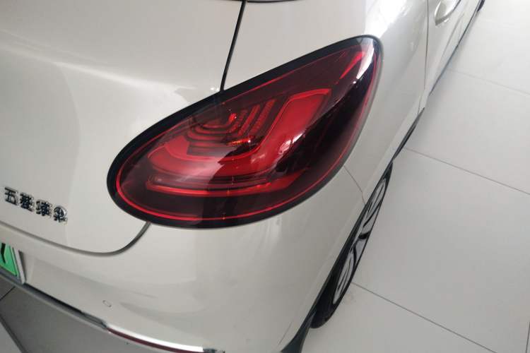 Used Wuling Bingo 2024 333 km Enjoyment Version Right Rear Taillight