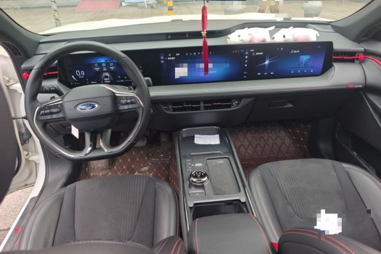 Used Ford EVOS 2022 EcoBoost 245 Sport Edition Center Console