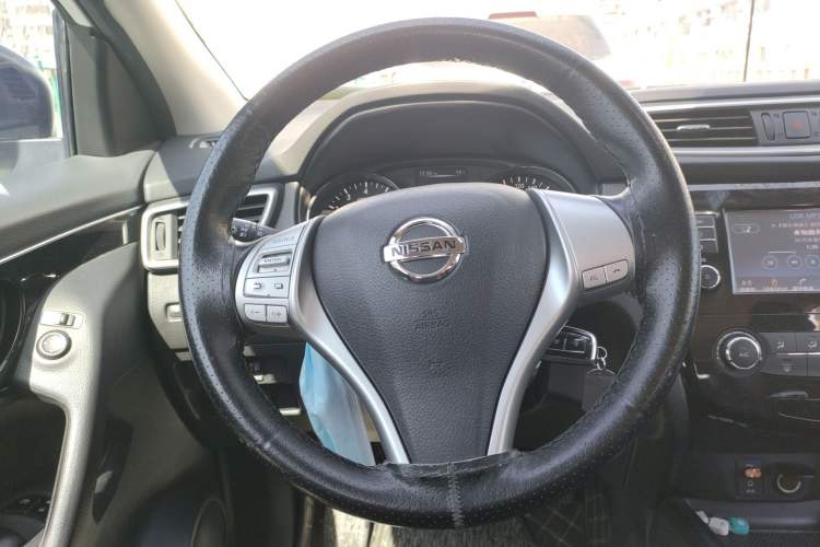 Used Nissan Qashqai 2017 2.0L CVT Smart Enjoyment Version China V Standard
