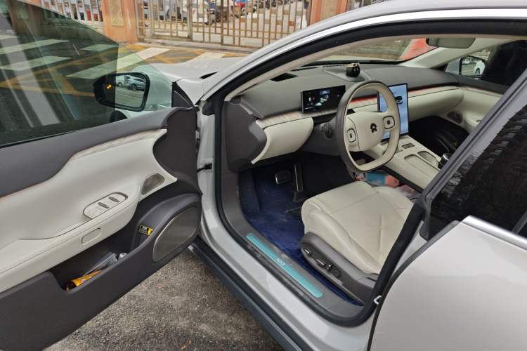 Used Nio ET7 2022 100kWh First Edition Driver Seat