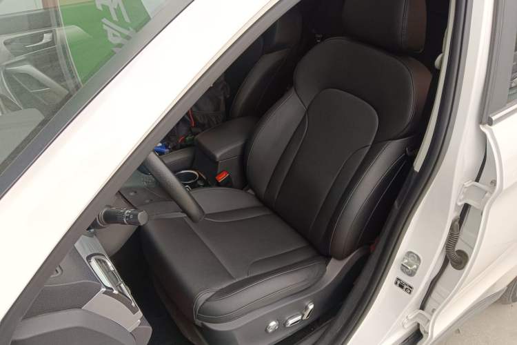 Used Haval H2 2017 Blue Label 1.5T Automatic Two-Wheel Drive Luxury Model