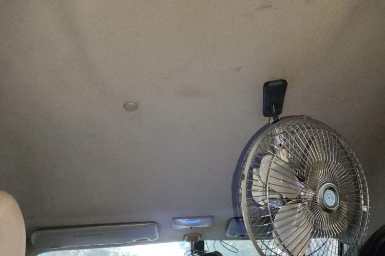 Used FORTHING Lingzhi 2014 V3 1.5L 7-Seater Standard Model II
