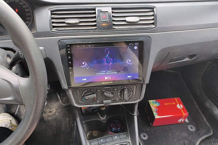 Used Volkswagen Santana 2021 1.5L Manual Fashion Edition Audio And AC Panel