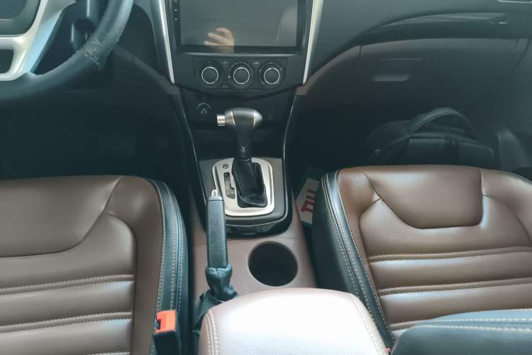 Used FORTHING SX6 2016 1.6L CVT Luxury Model Gear Lever