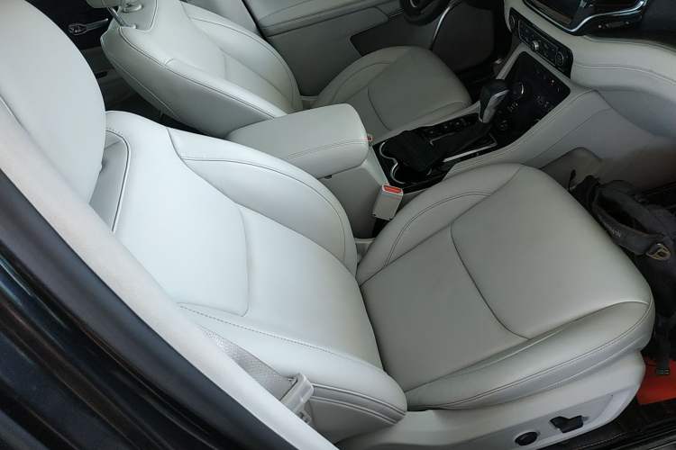 Used Jeep Grand Commander 2018 2.0T Four-Wheel Drive Prestige Edition China V
