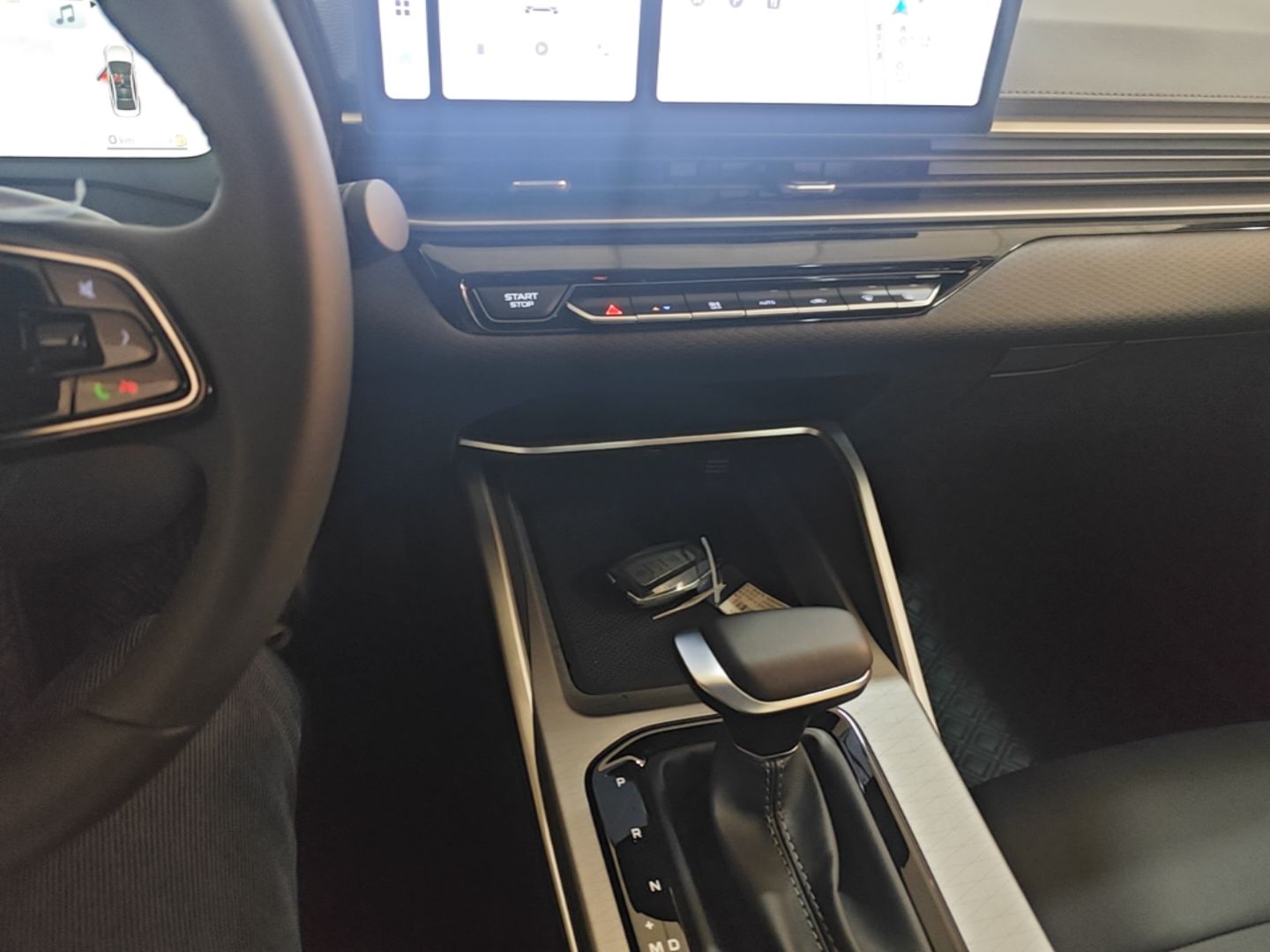 Geely Auto Emgrand 2026 Model 4th Generation 4 Millionth Anniversary Edition 1.5L CVT Feiyue Edition — снимка 15