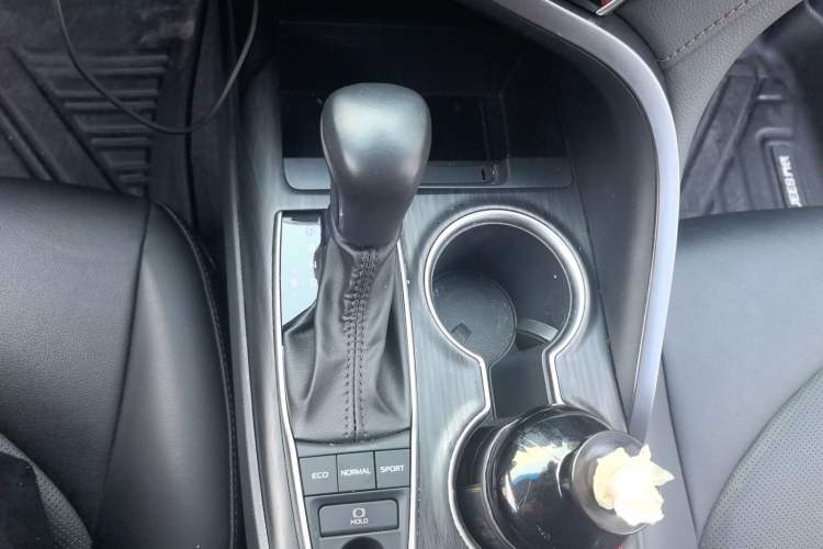 Used Toyota Camry 2021 2.5G Luxury Edition
