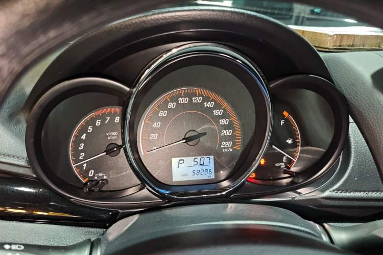 Used Toyota YARiS L Zhi Xuan 2021 X-Trail 1.5L CVT Luxury Edition