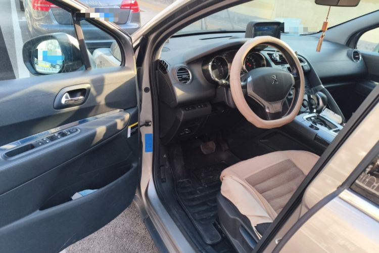 Used Peugeot 3008 2015 2.0L Automatic Classic Edition Driver Seat