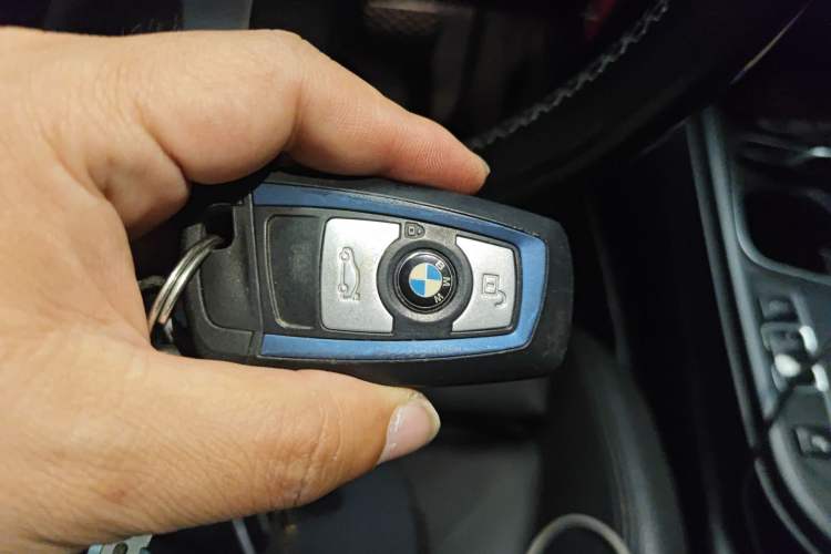 Used BMW 3 Series 2018 320Li Leading Model M Sport Package Vehicle Key