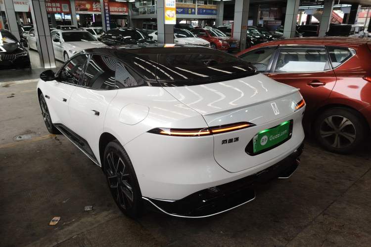 Used Avatr 06 2025 Ultra Pure Electric Edition