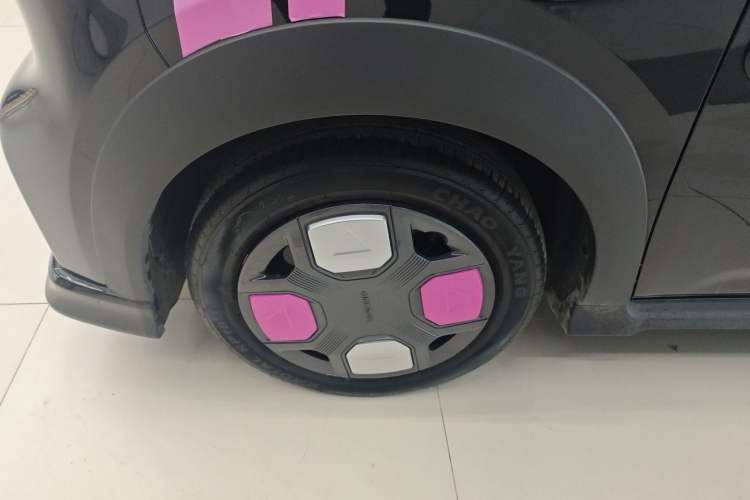 Used Geely Galaxy Panda 2025 210km Panda Kart Left Front Wheel Hub