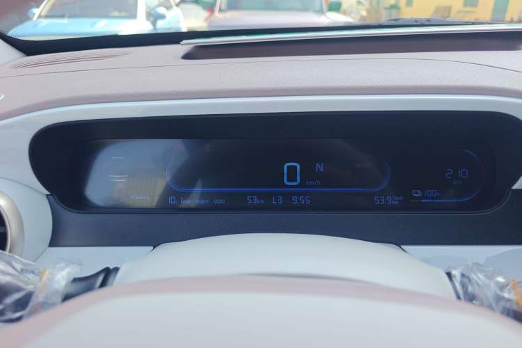 Used Geely Galaxy Panda 2025 210 km – Yuanqi Bear Instrument Cluster