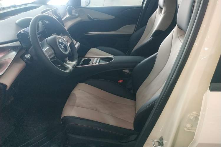 Used BYD Dolphin 2025 420km Free Edition
