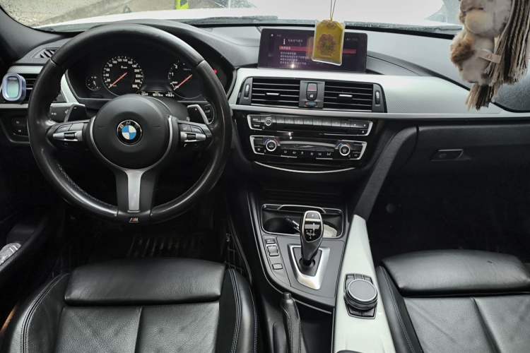 Used BMW 3 Series 2019 320i M Sport Night Edition
