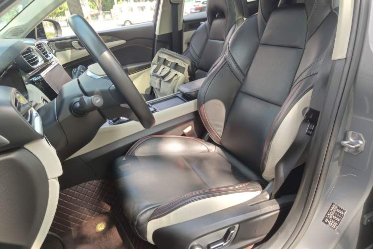 Used Lynk & Co 02 2018 1.5T DCT Two-Wheel Drive Zhaopu Version China V Standard