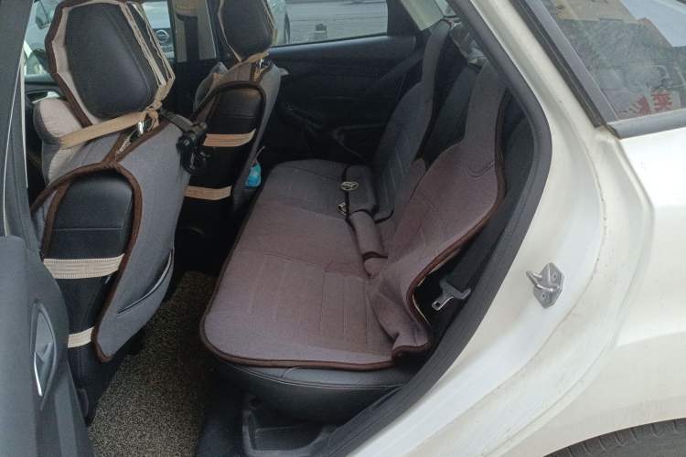 Used Ford Focus 2012 Sedan 1.6L Manual Fashion Edition