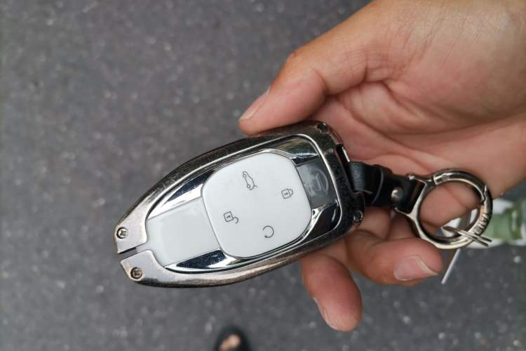 Used GAC Trumpchi EMKOO 2022 1.5T Supernova Pro Edition Vehicle Key