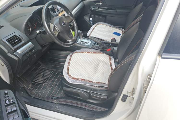 Used Subaru XV 2014 2.0i Comfort Edition
