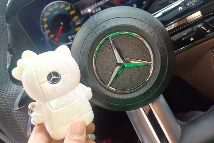 Used Mercedes-Benz E-Class 2023 Restyled E 300 L Sporty and Stylish Edition Vehicle Key