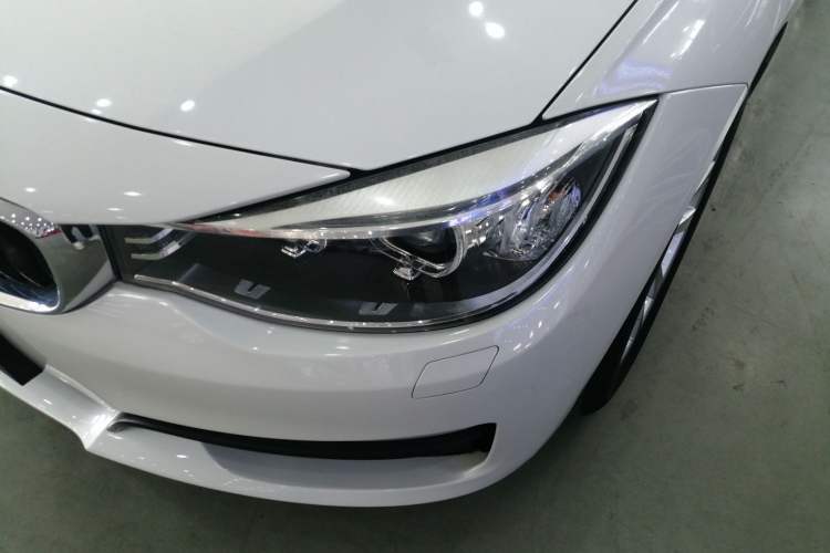 Used BMW 3 Series GT 2014 320i Leading Model
