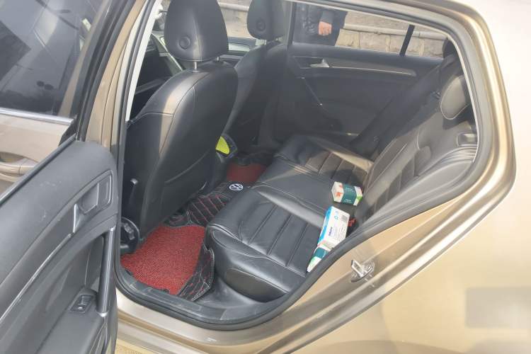 Used Volkswagen Golf 2016 230TSI Automatic Luxury Version