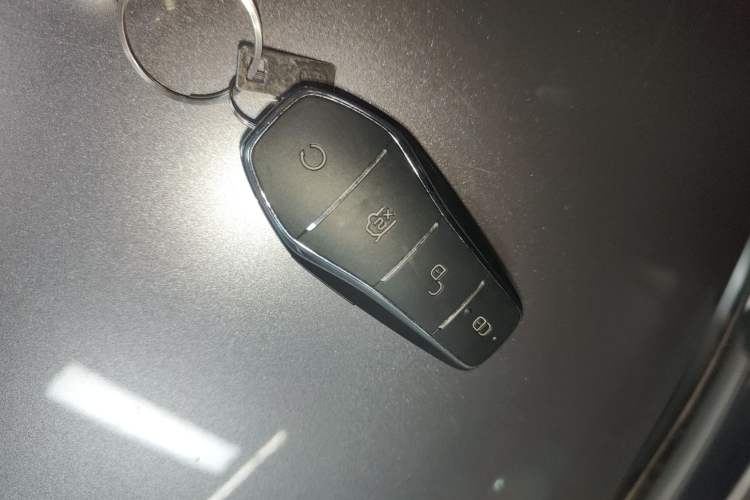 Used BYD Dolphin 2021 405 km Fashion Edition
