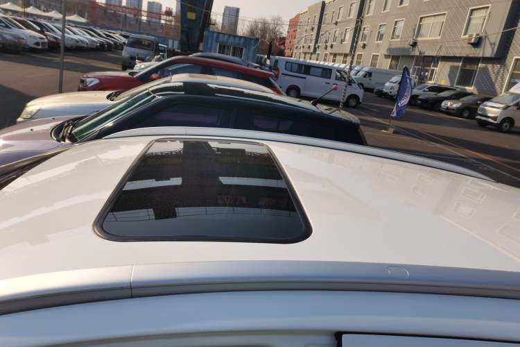 Used Geely Auto Vision X3 2017 1.5L Manual Luxury Model
