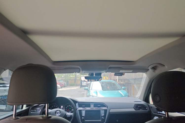 Used Volkswagen Tiguan L 2017 330TSI Automatic Two-Wheel Drive Flagship Edition