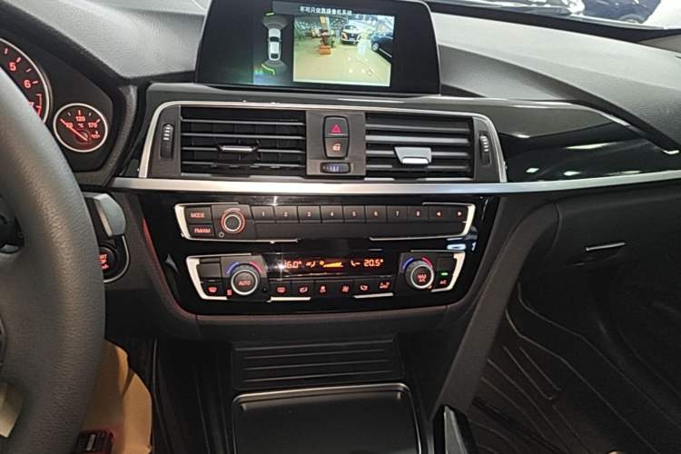 Used BMW 3 Series GT 2019 320i Sport Edition
