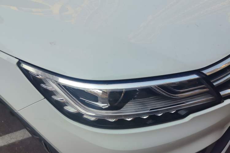 Used Roewe RX3 2020 1.6L Manual 4G Connect Super-Fresh Elite Edition