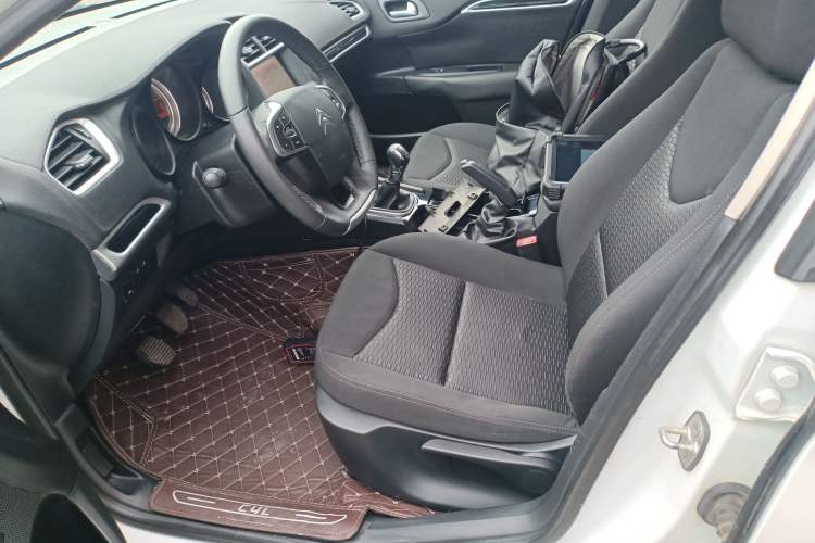 Used Citroen C4L 2014 1.8L Intelligent Drive Manual Enjoyment Model Left Front Seat