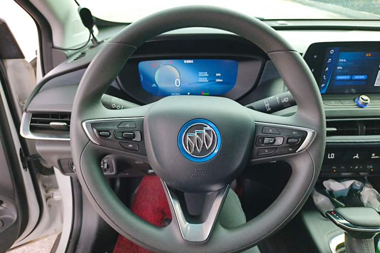 Used Buick Velite 6 2023 430km Range Commuter Version
