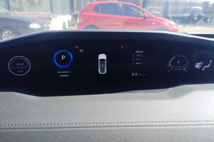 Used CHANGAN UNI-V 2022 1.5T Prestige Version Instrument Cluster