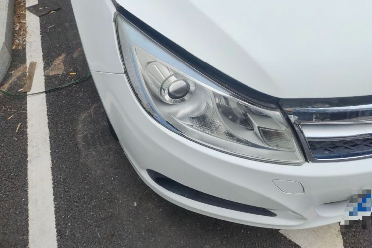 Used BYD Surui 2014 1.5TI Manual Luxury Model

