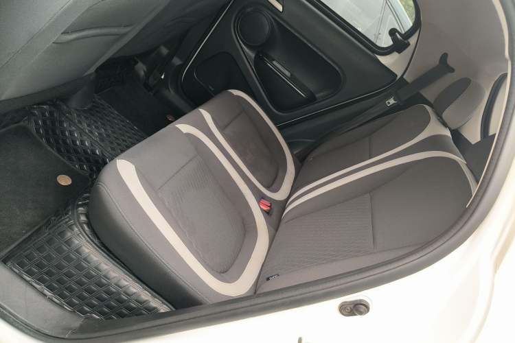 Used ORA Black Cat 2021 301km Cute Pet Edition Left Rear Seat