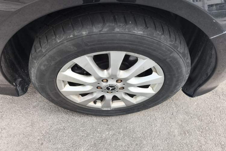 Used Mercedes-Benz R-Class 2011 R 350 L 4MATIC
