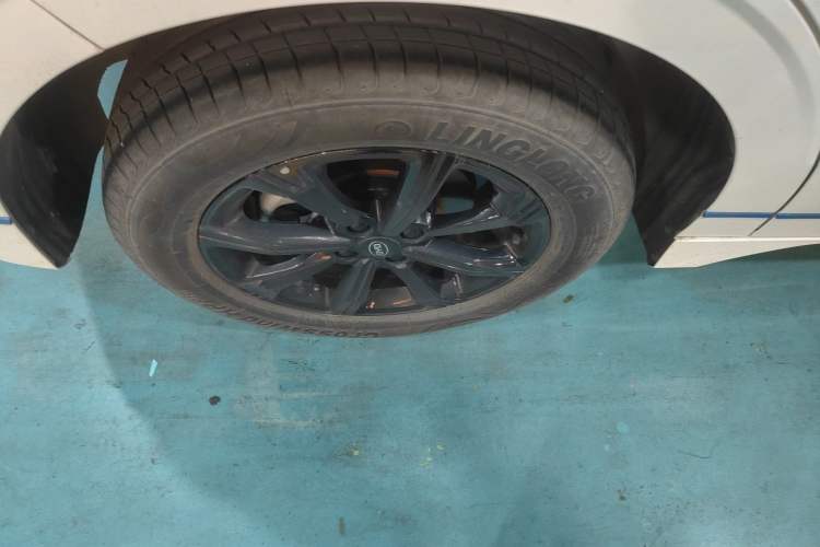 Used BYD e2 2021 Comfort Model Right Rear Wheel Hub