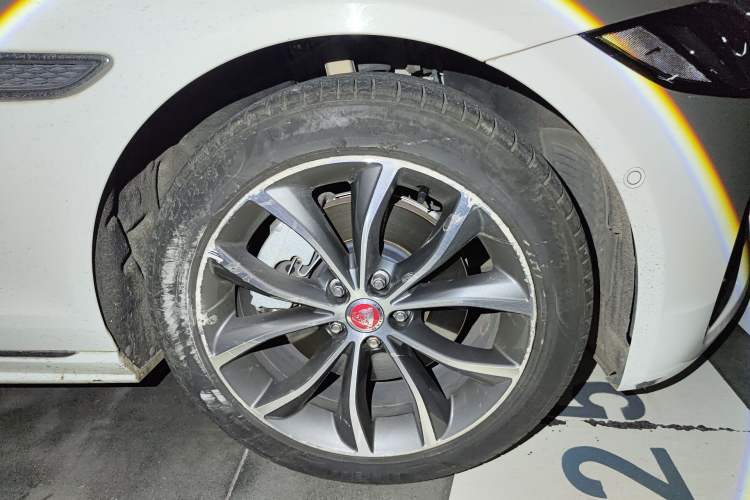 Used Jaguar XFL 2022 XFL 2.0T P250 Two-Wheel-Drive Elite Sport Edition