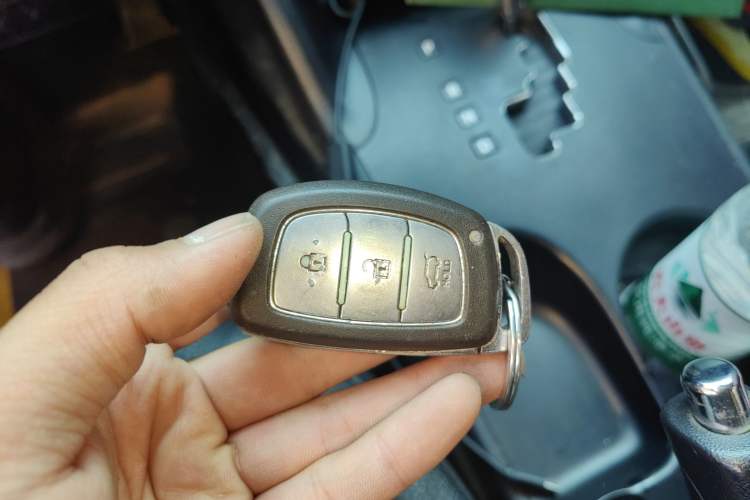 Used Hyundai ix35 2015 2.0L Automatic 2WD Smart Version China V Standard